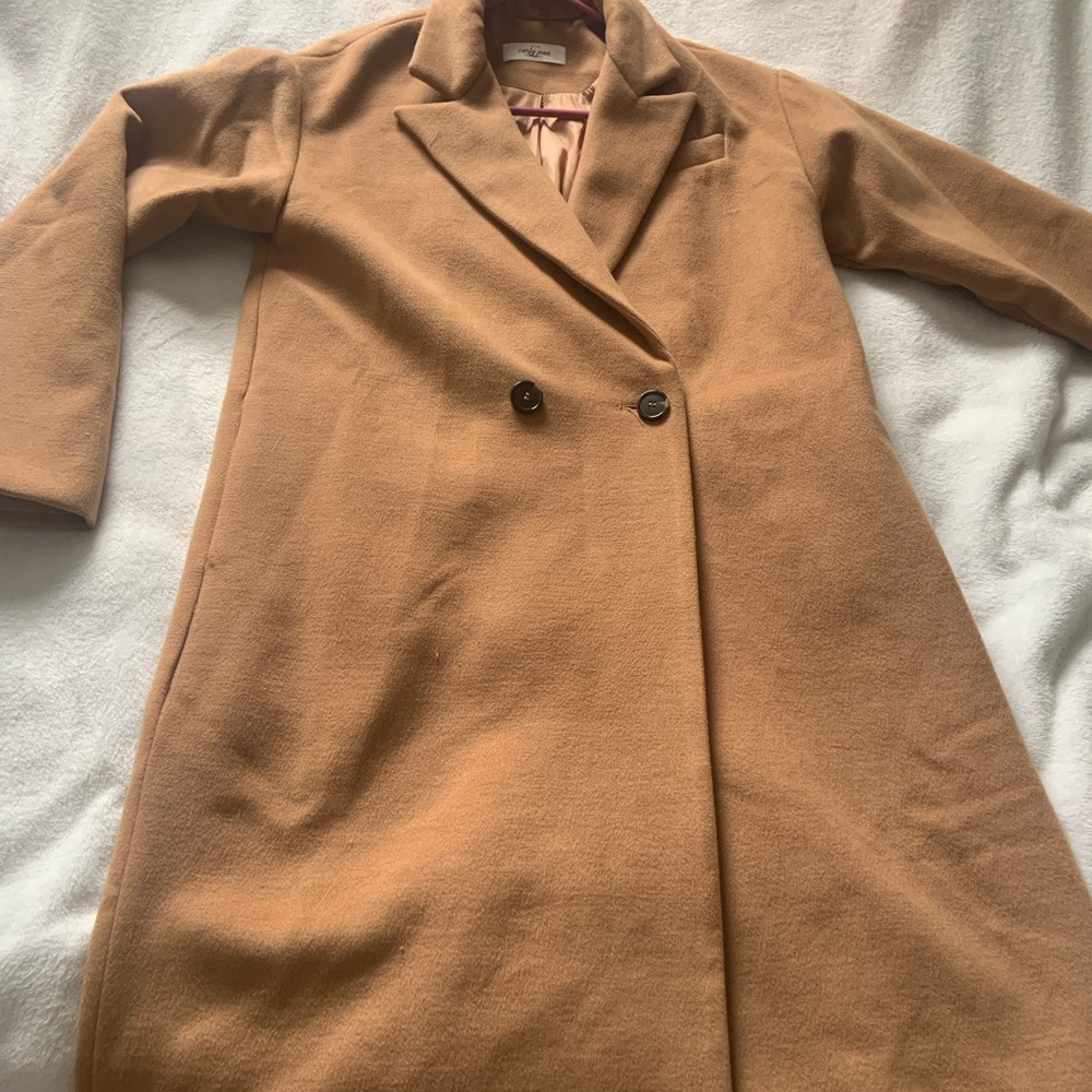 Cathy Jean Tan Trench Coat with Notched Lapel